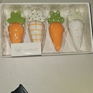 COPY - Farmhouse ceramic carrots